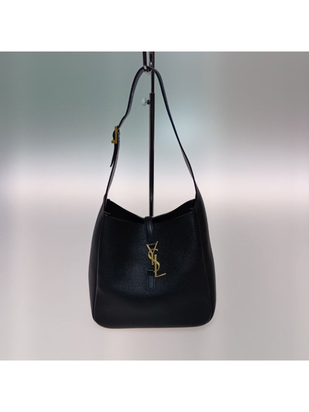 Saint Laurent Shoulder Bag Soft 713938.0924 Black - Picture 2 of 10